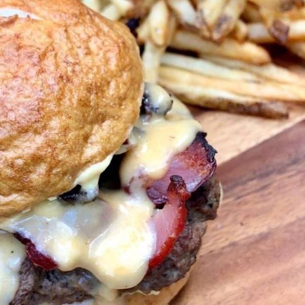 The ULTIMATE Bacon Beer-Cheese Burger